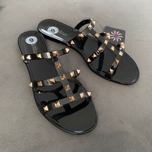 Olivia Miller Women's Black Sandals with Gold Studs size 9 NWT
